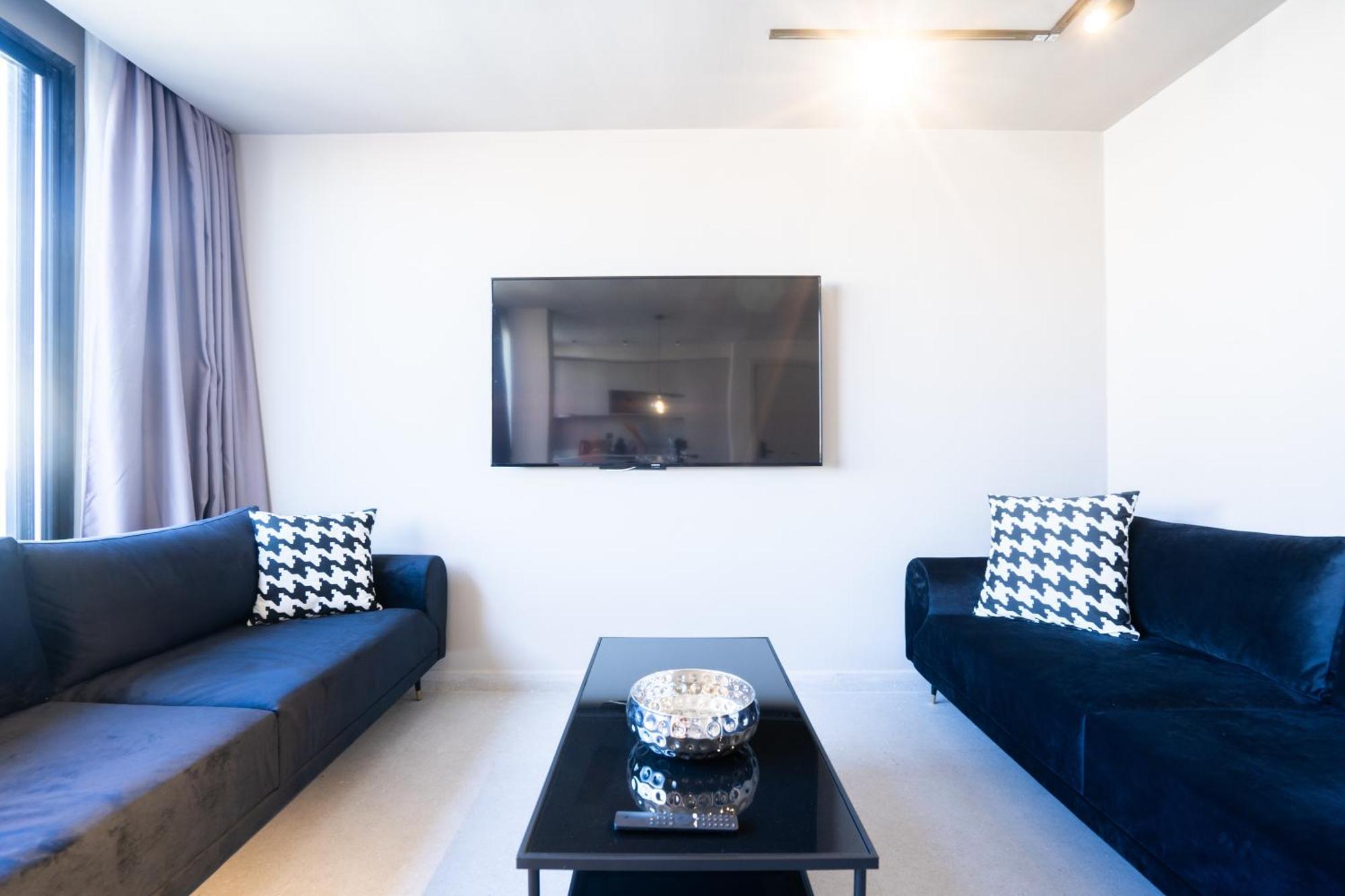 Twenty Six Anfa Luxury By Shortstaymaroc -hyper Centre -parking Apartment *