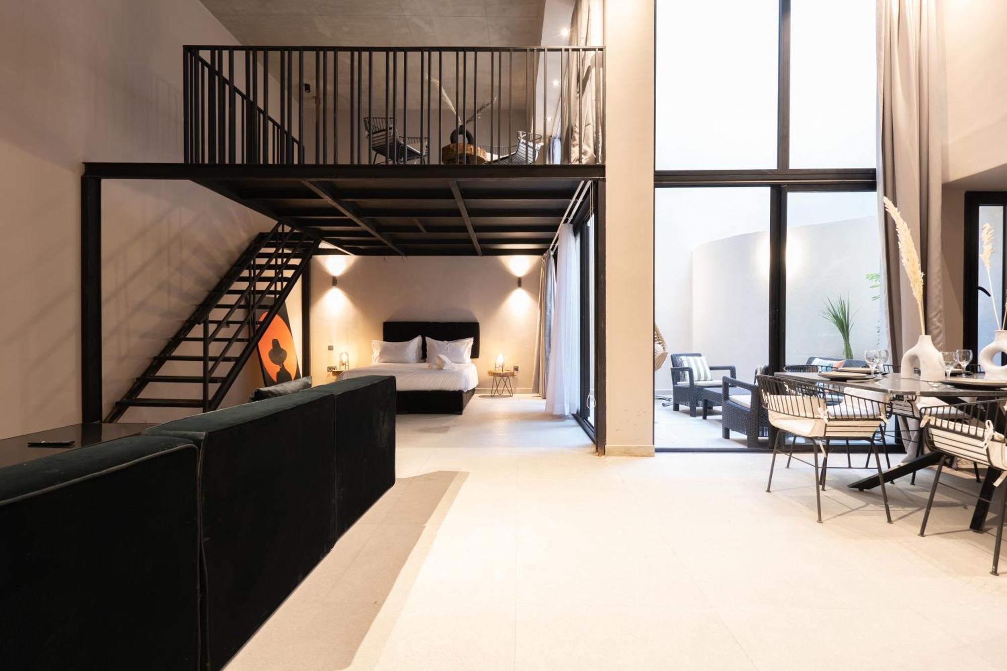 Twenty Six Anfa Luxury By Shortstaymaroc -hyper Centre -parking Apartment