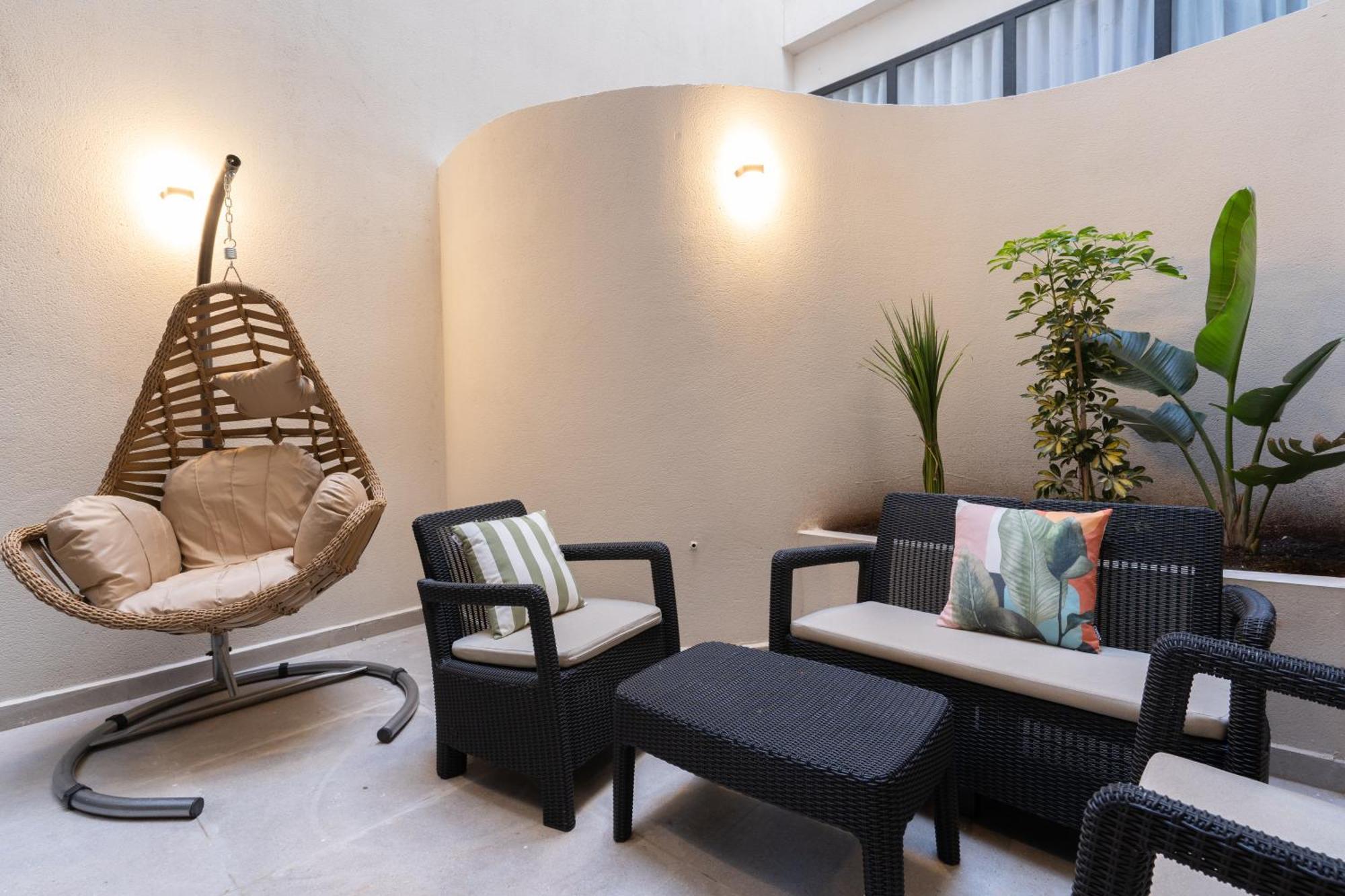 Apartment Twenty Six Anfa Luxury By Shortstaymaroc -hyper Centre -parking