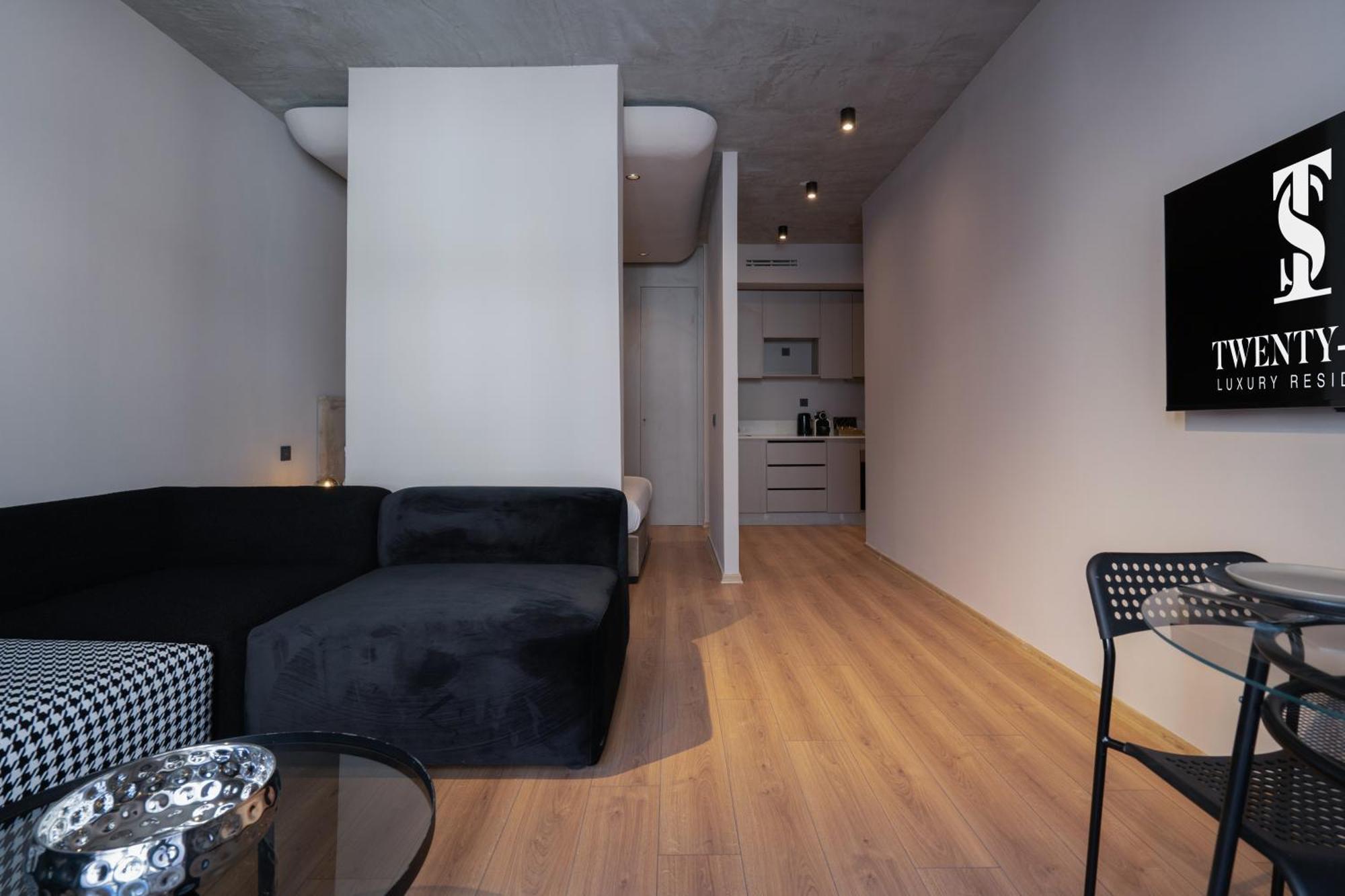 Twenty Six Anfa Luxury By Shortstaymaroc -hyper Centre -parking Apartment *