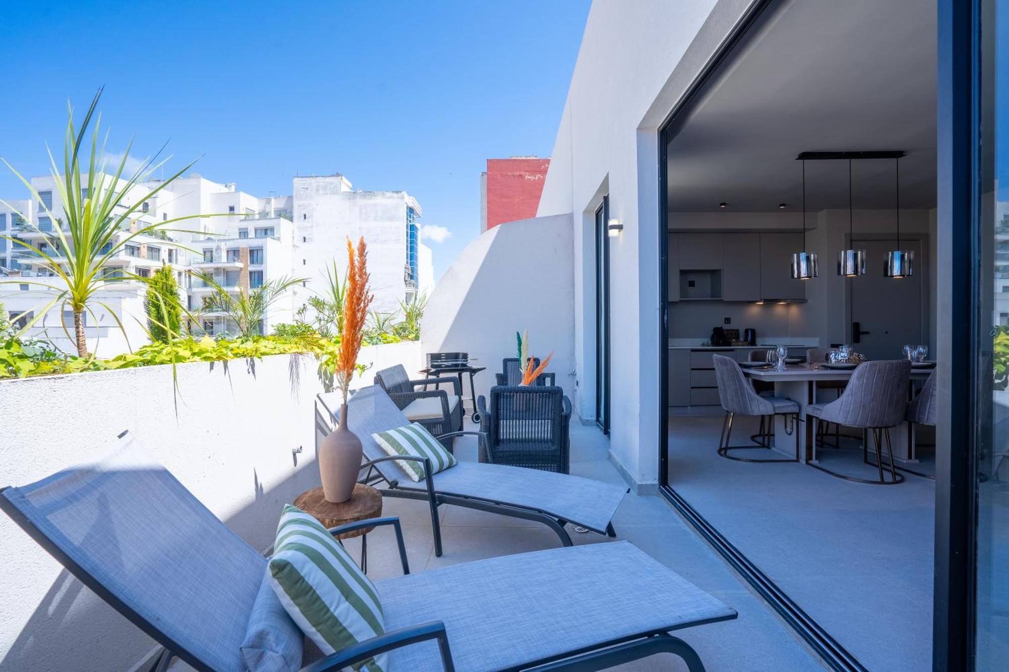 Apartment Twenty Six Anfa Luxury By Shortstaymaroc -hyper Centre -parking